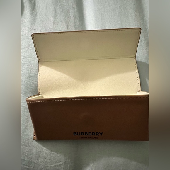 Burberry London England Eyeglasses Case - Picture 9 of 9
